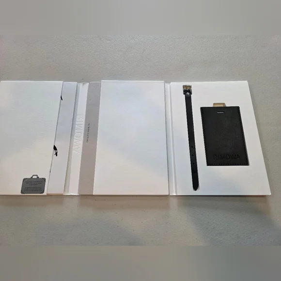 Rimowa Black Luggage Tag Set - Picture 3 of 4
